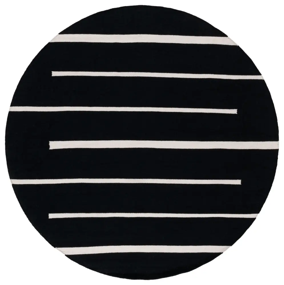 Safavieh Montauk 6'-0