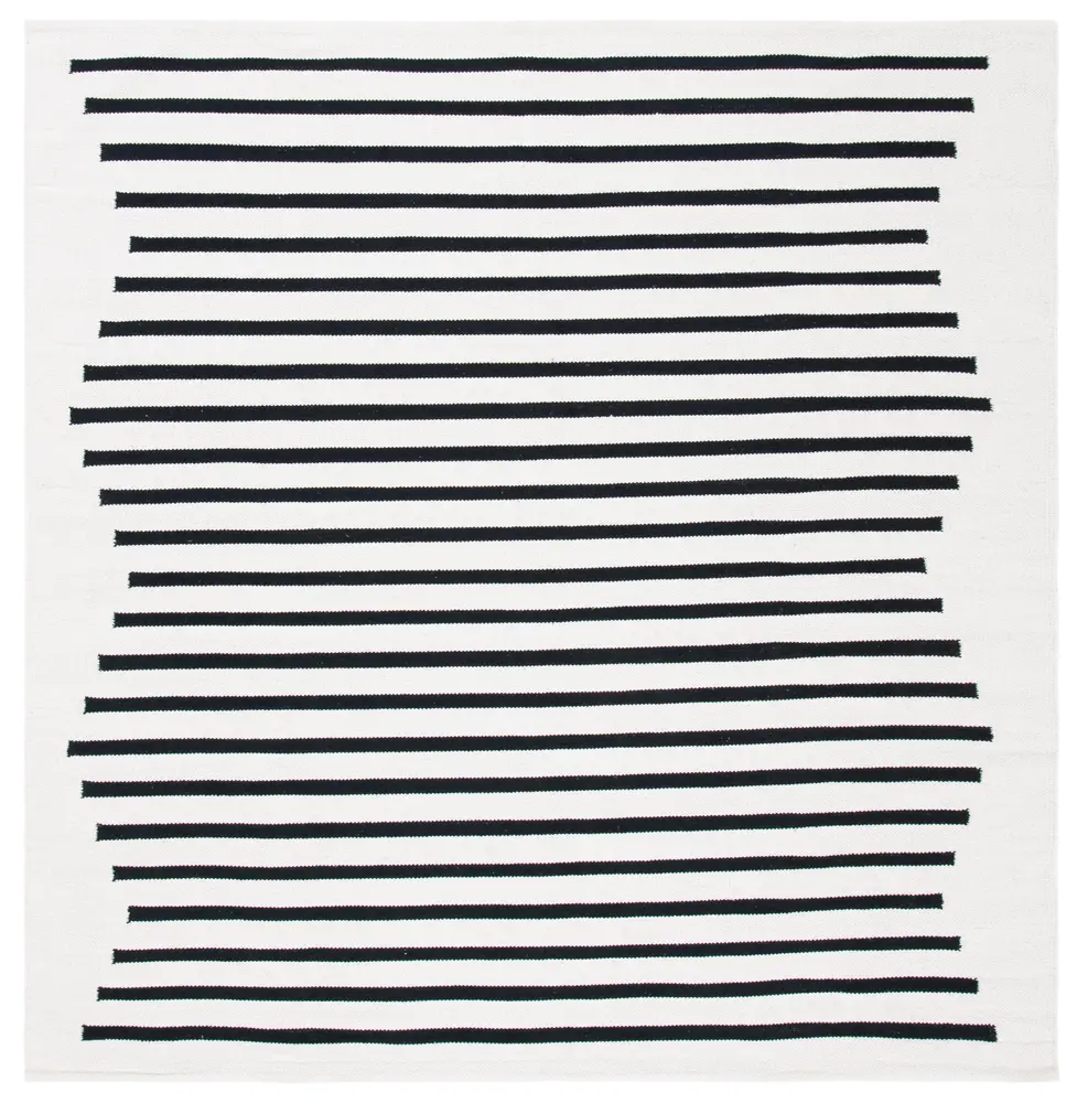 Safavieh Montauk 6'-0