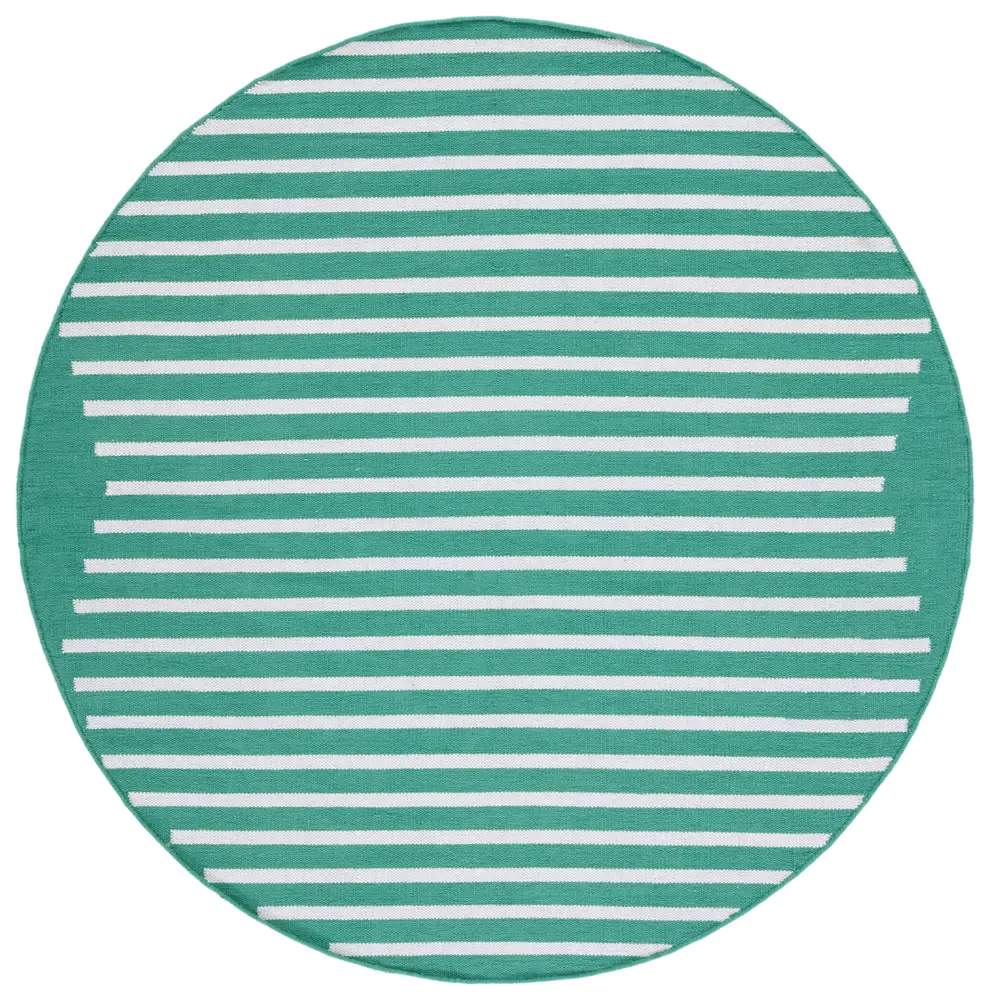 Safavieh Montauk 6'-0