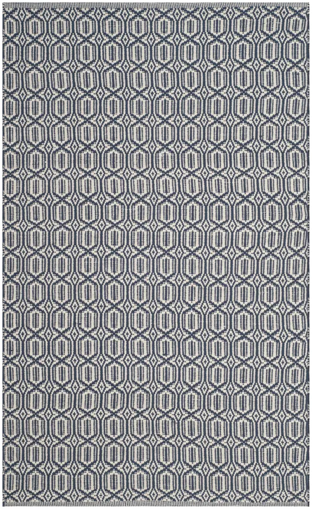 Safavieh Montauk 4'-0