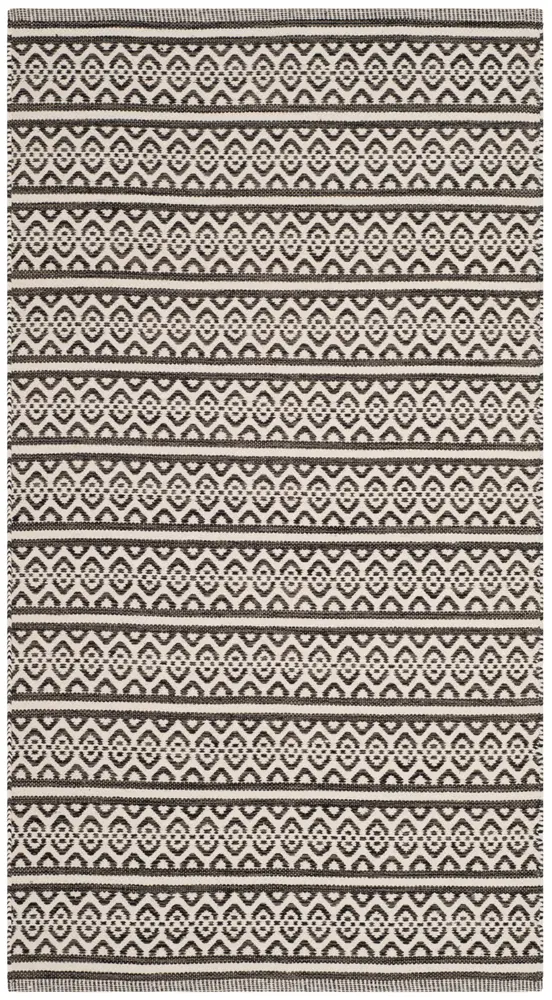 Safavieh Montauk 3'-0