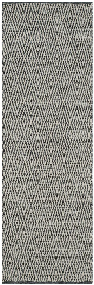 Safavieh Montauk 2'-3