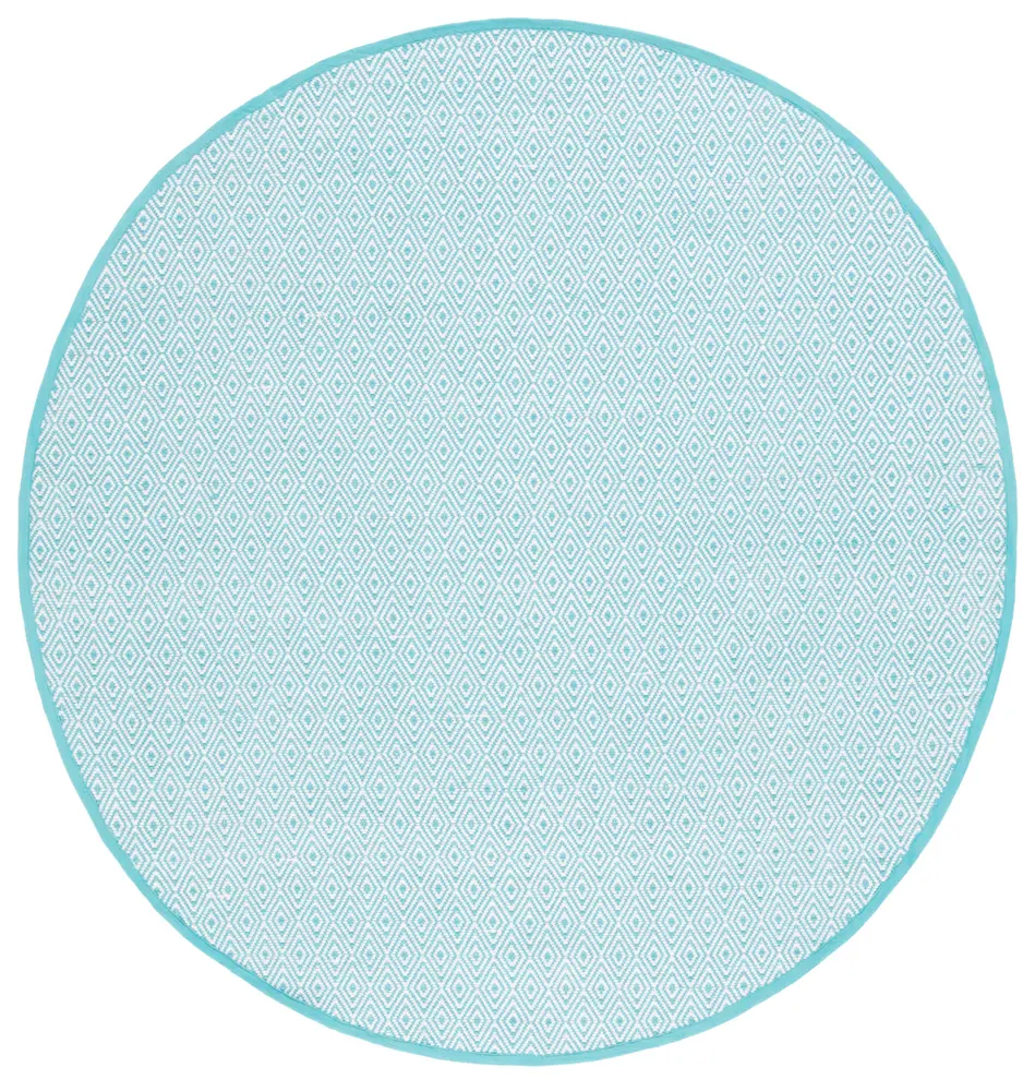 Safavieh Montauk 6'-0