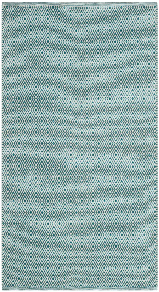 Safavieh Montauk 3'-0