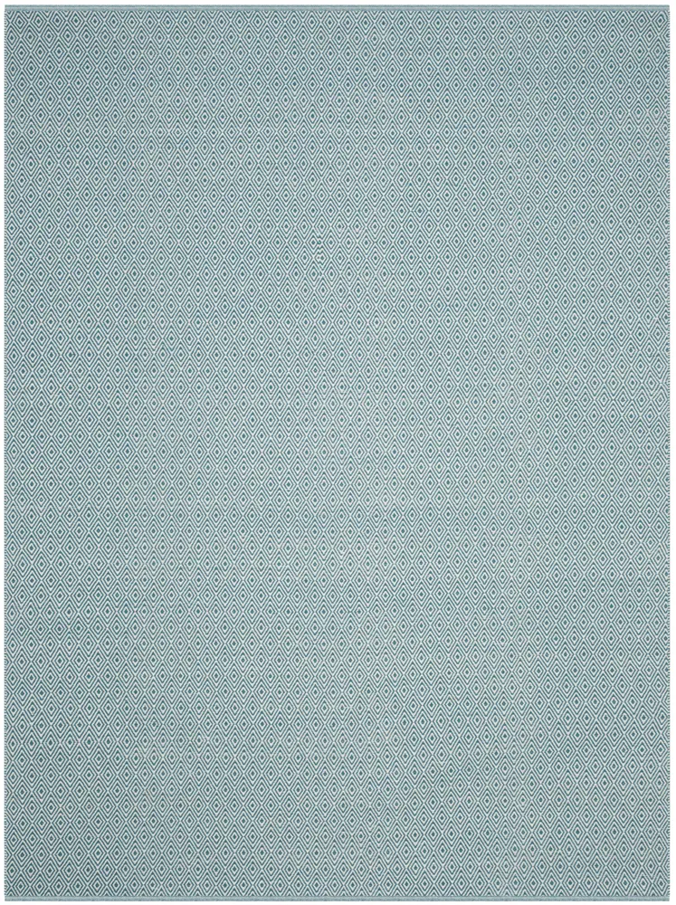 Safavieh Montauk 8'-0