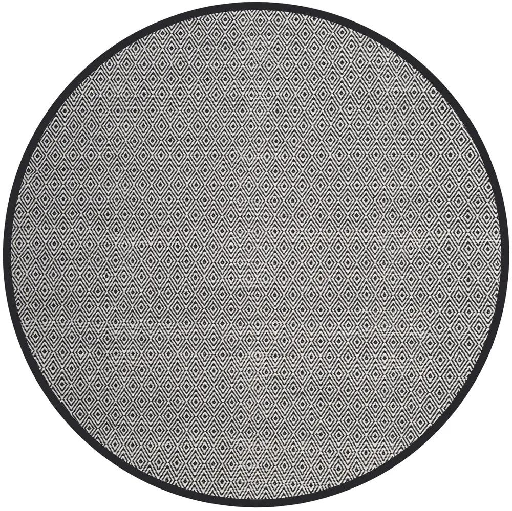 Safavieh Montauk 6'-0