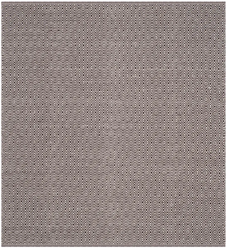 Safavieh Montauk 6'-0