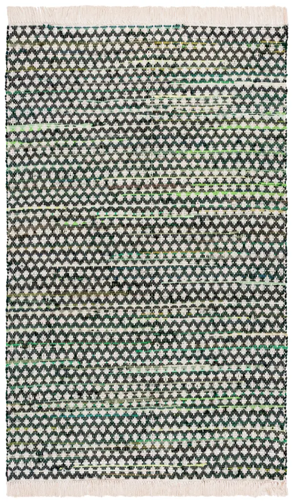 Safavieh Montauk 5'-0