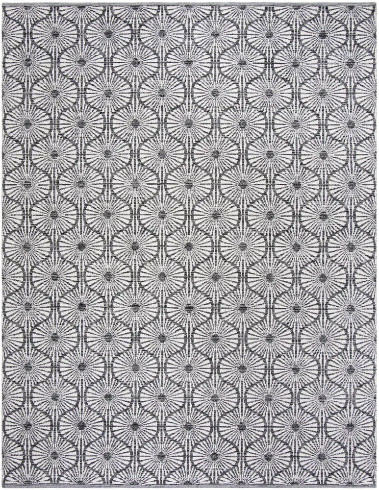 Safavieh Montauk 8'-0