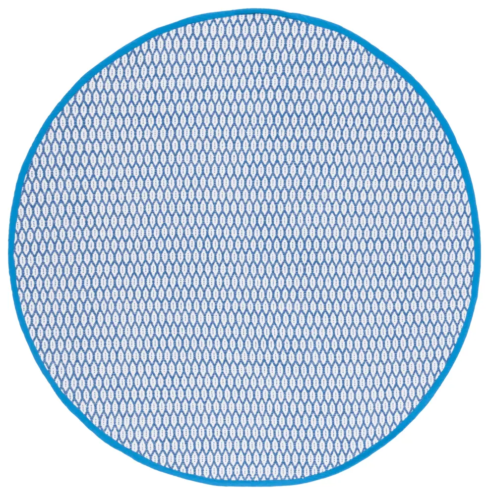 Safavieh Montauk 6'-0