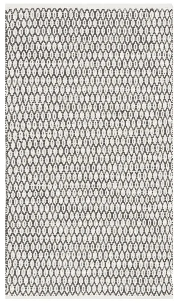 Safavieh Montauk 3'-0