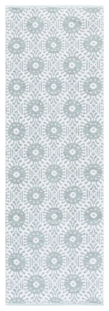 Safavieh Montauk 2'-3