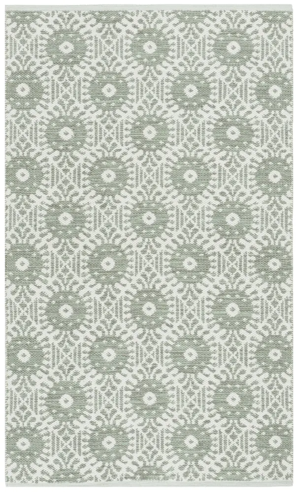 Safavieh Montauk 3'-0