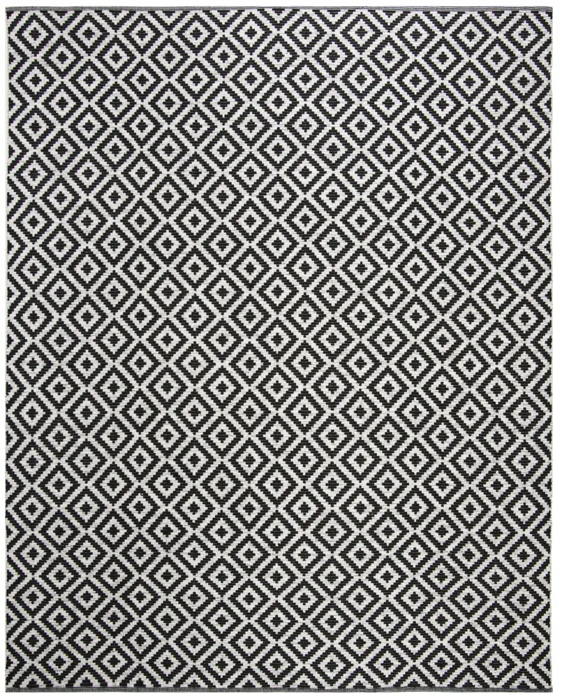 Safavieh Montauk 8'-0