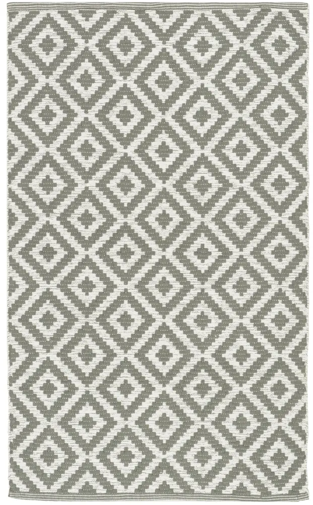 Safavieh Montauk 3'-0