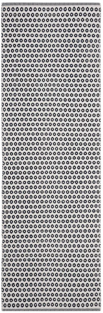 Safavieh Montauk 2'-3