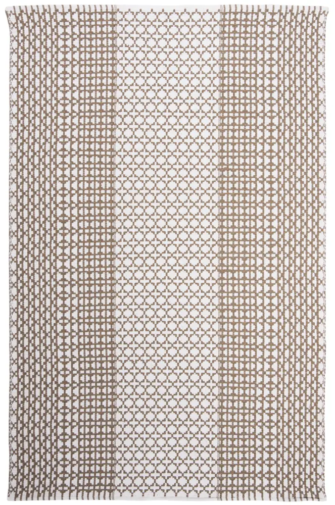 Safavieh Montauk 5'-0