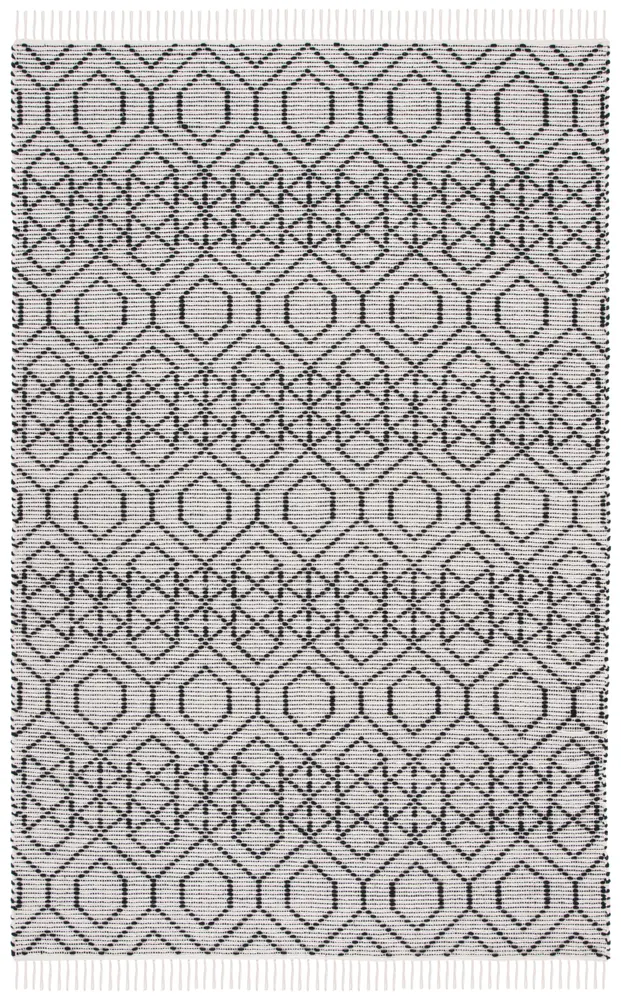 Safavieh Montauk 5'-0