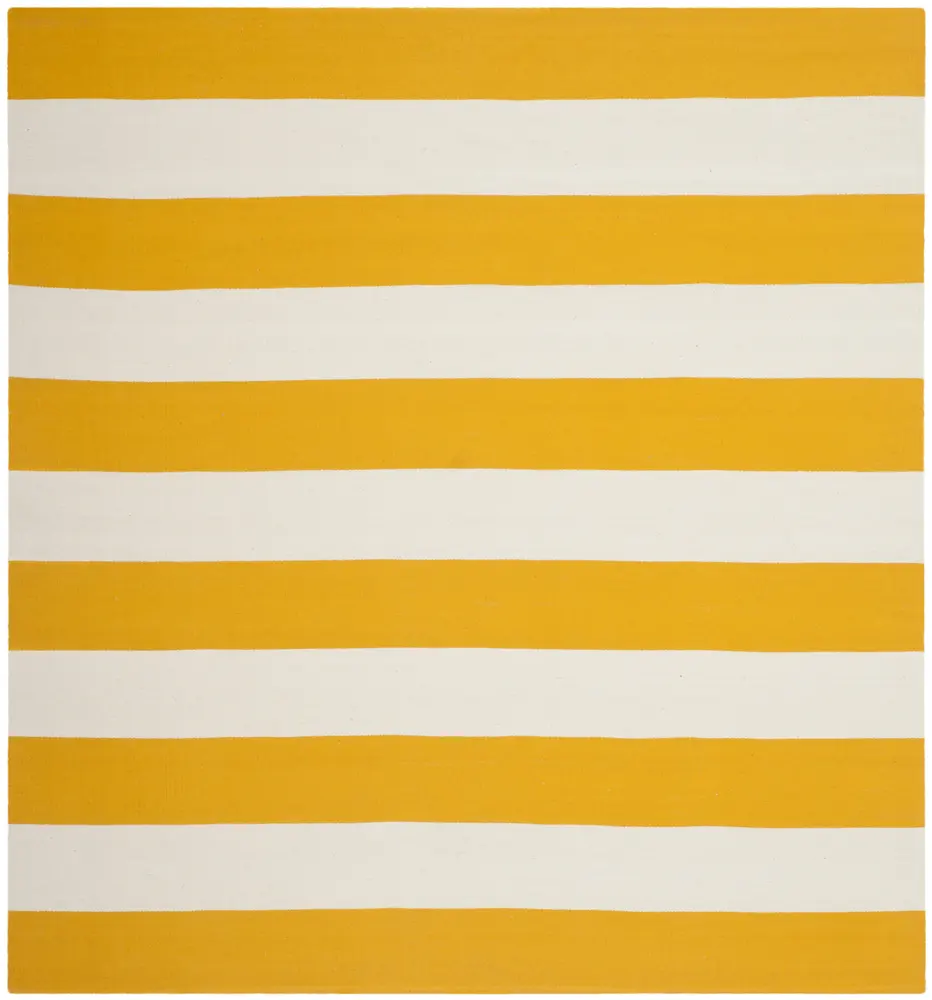 Safavieh Montauk 5'-0