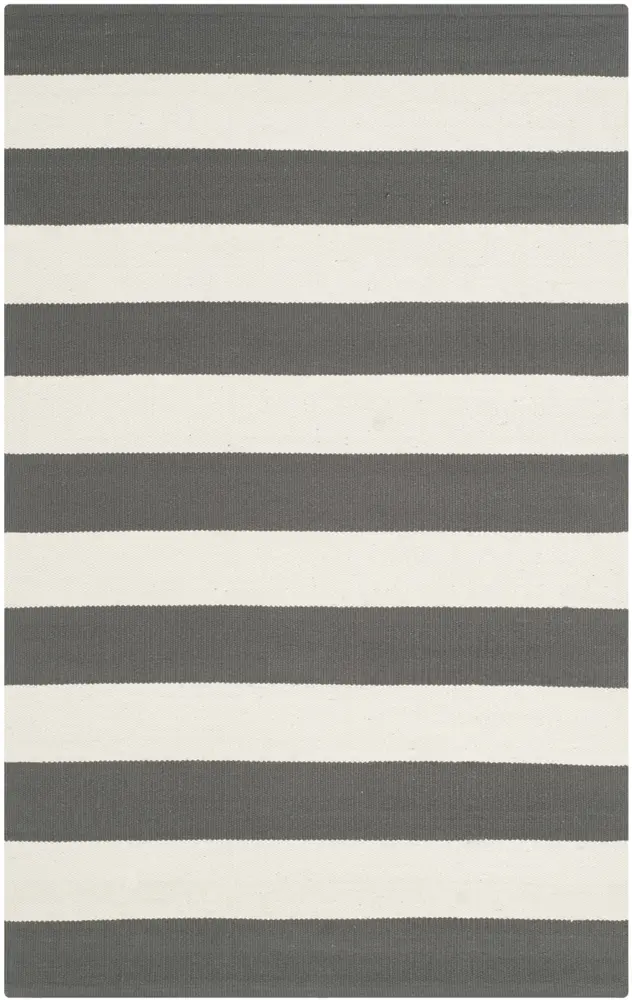 Safavieh Montauk 2'-6