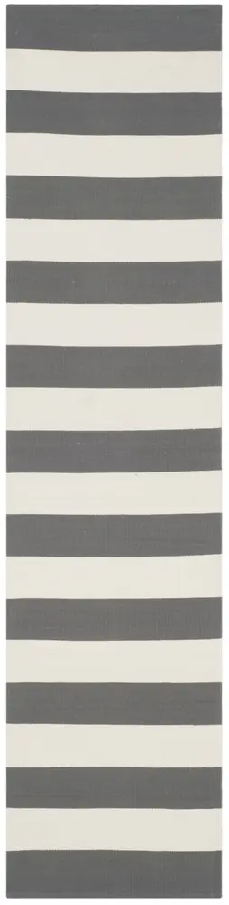 Safavieh Montauk 2'-3