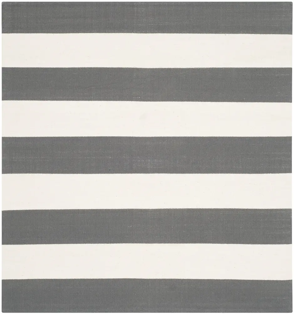 Safavieh Montauk 3'-0