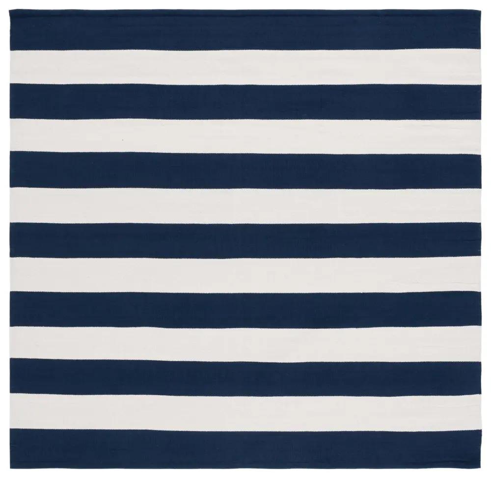 Safavieh Montauk 5'-0