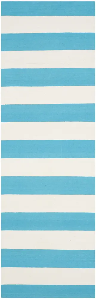 Safavieh Montauk 2'-3