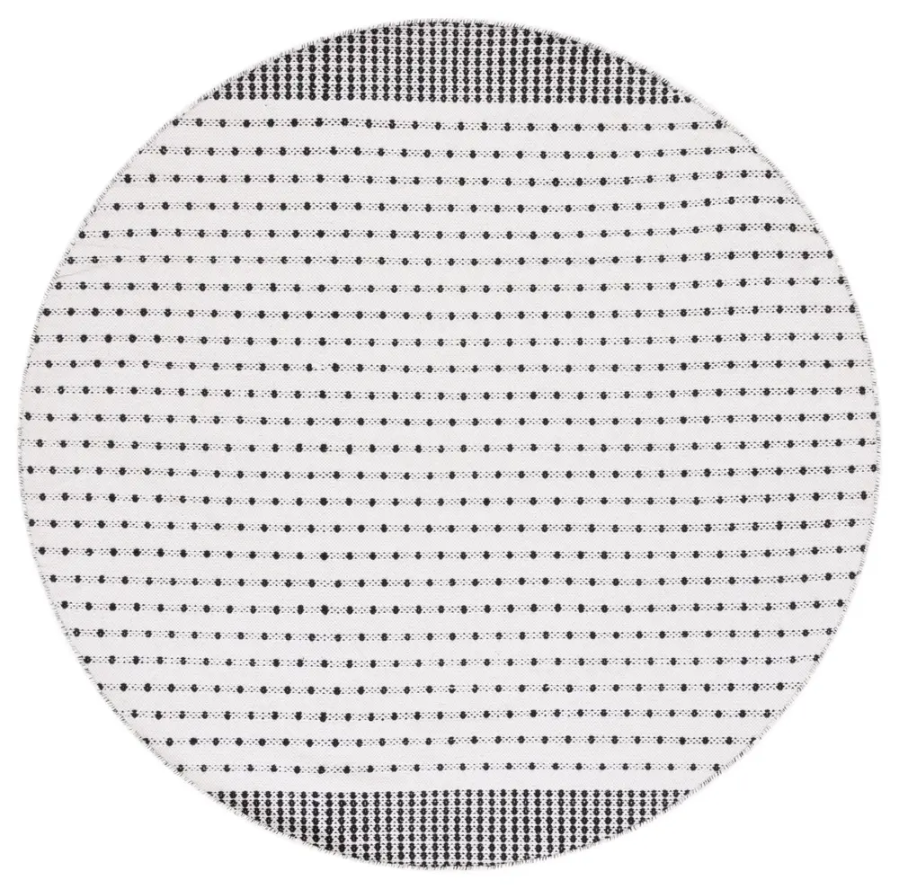 Safavieh Montauk 6'-0