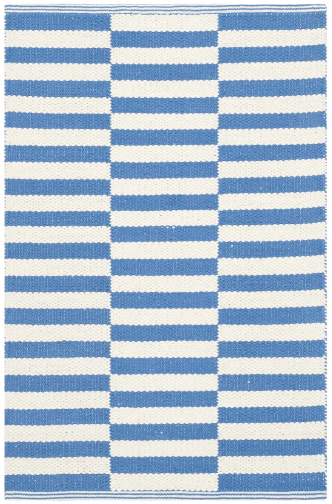 Safavieh Montauk 2'-3