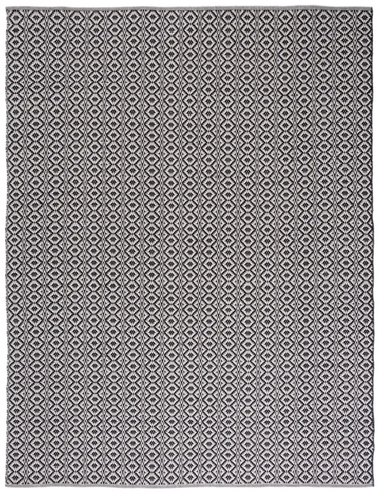 Safavieh Montauk 9'-0