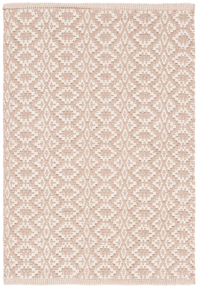 Safavieh Montauk 2'-6