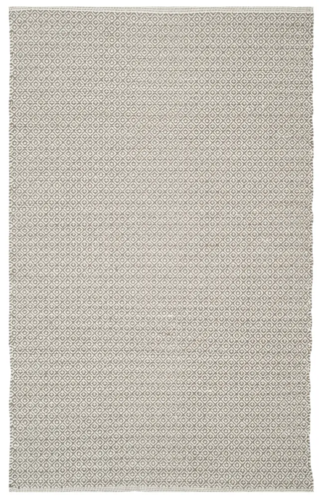 Safavieh Montauk 4'-0