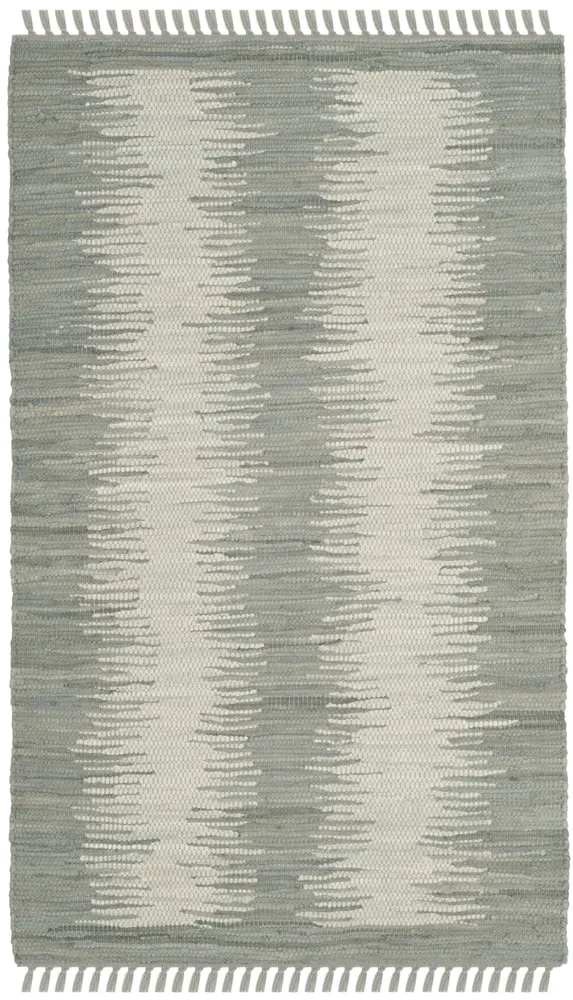 Safavieh Montauk 2'-6