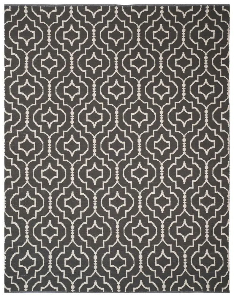 Safavieh Montauk 8'-0