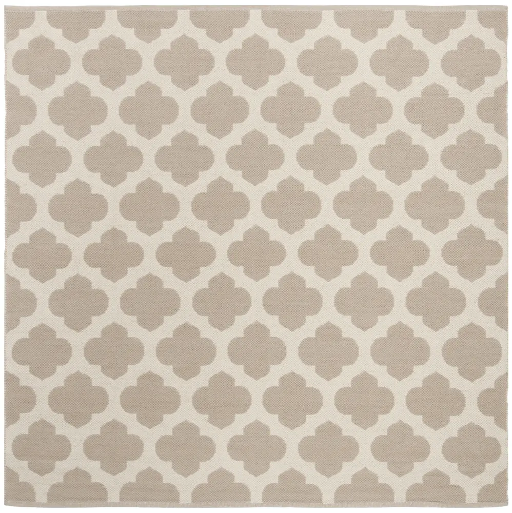 Safavieh Montauk 6'-0