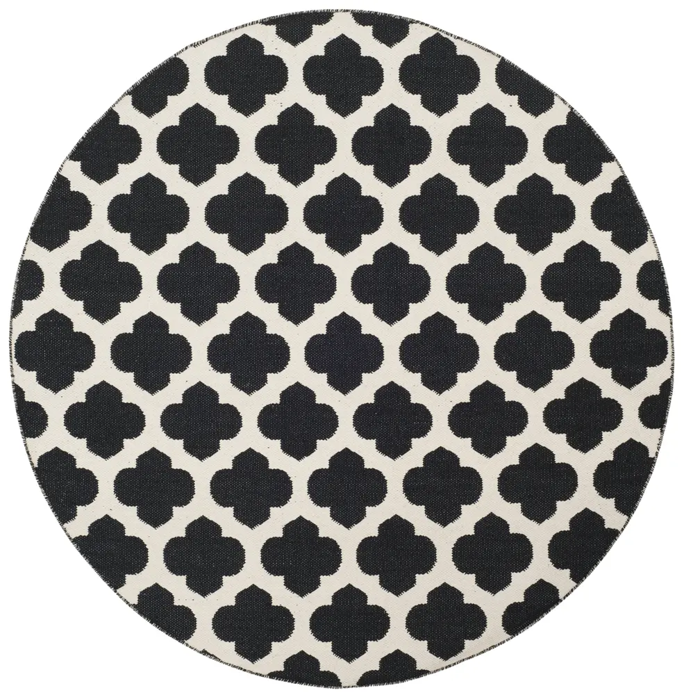 Safavieh Montauk 6'-0