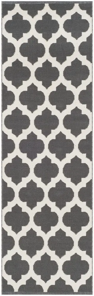 Safavieh Montauk 2'-3