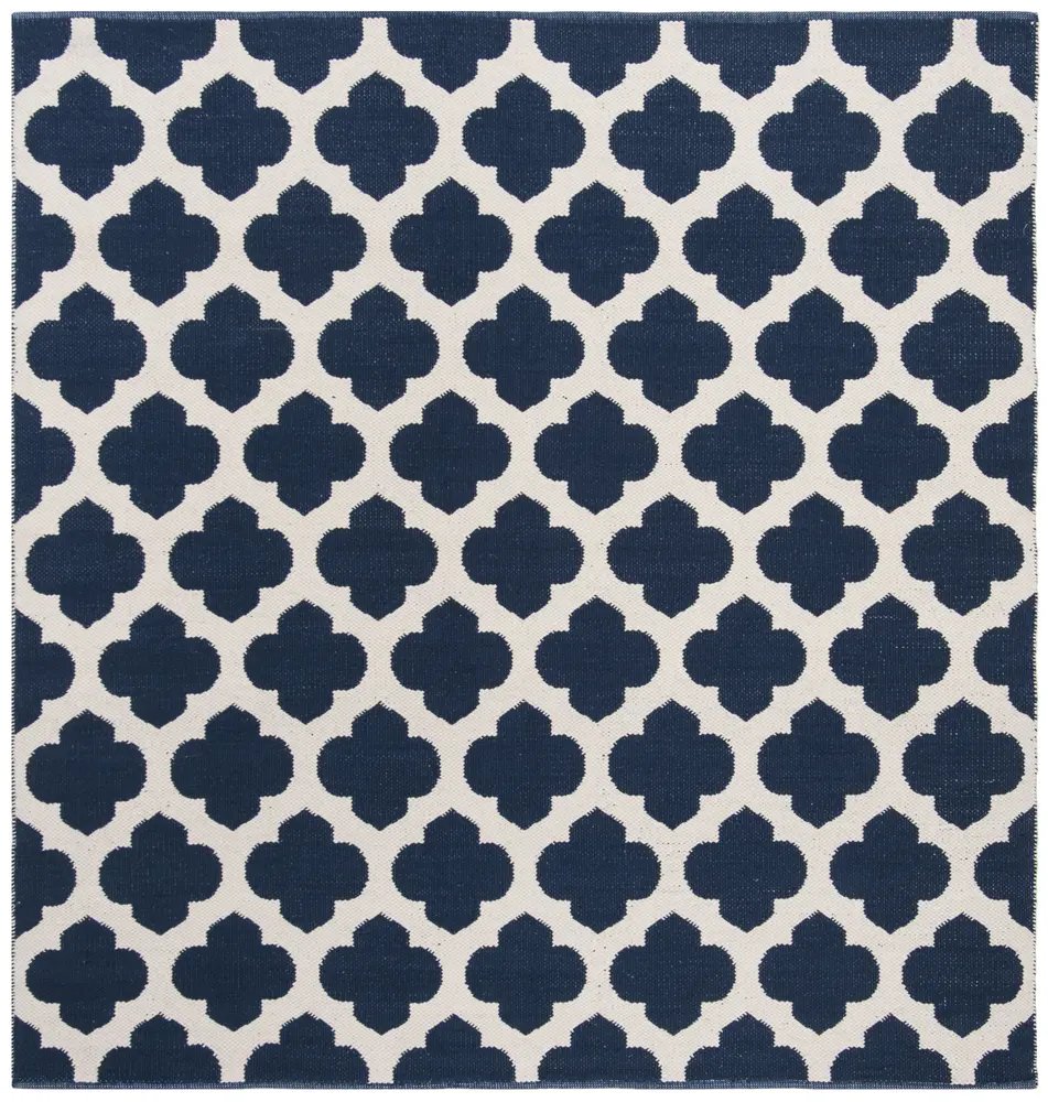 Safavieh Montauk 6'-0