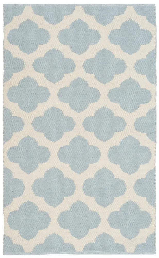 Safavieh Montauk 2'-6