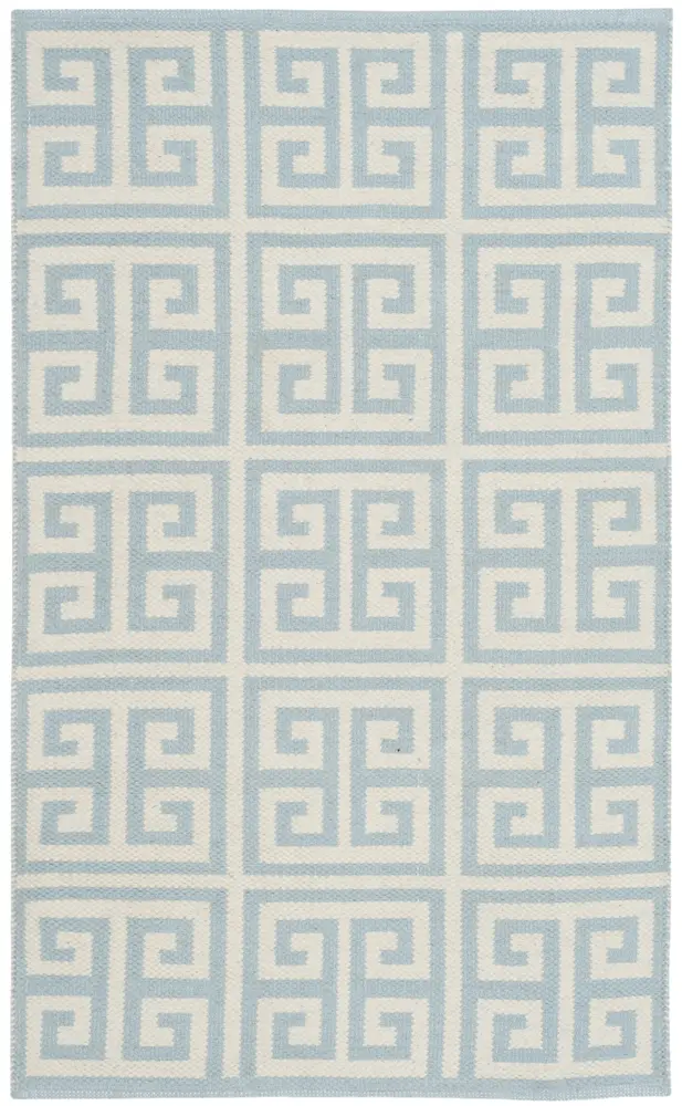 Safavieh Montauk 2'-6