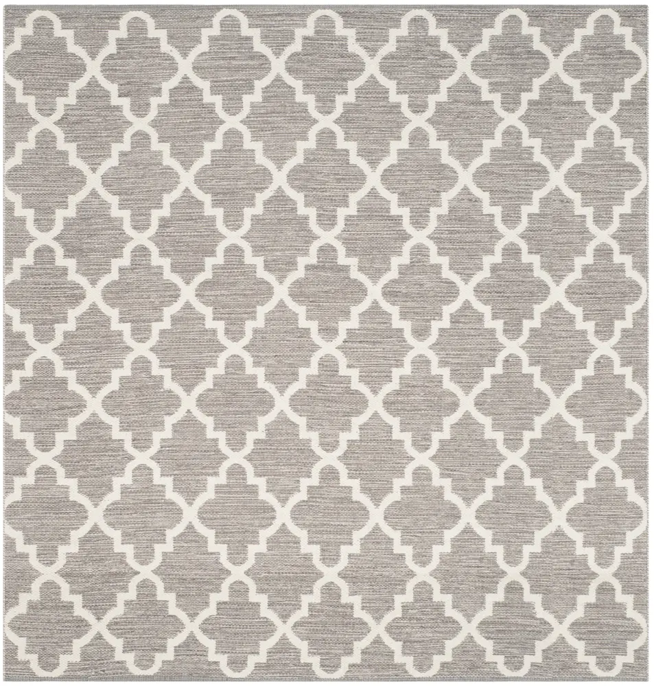 Safavieh Montauk 6'-0