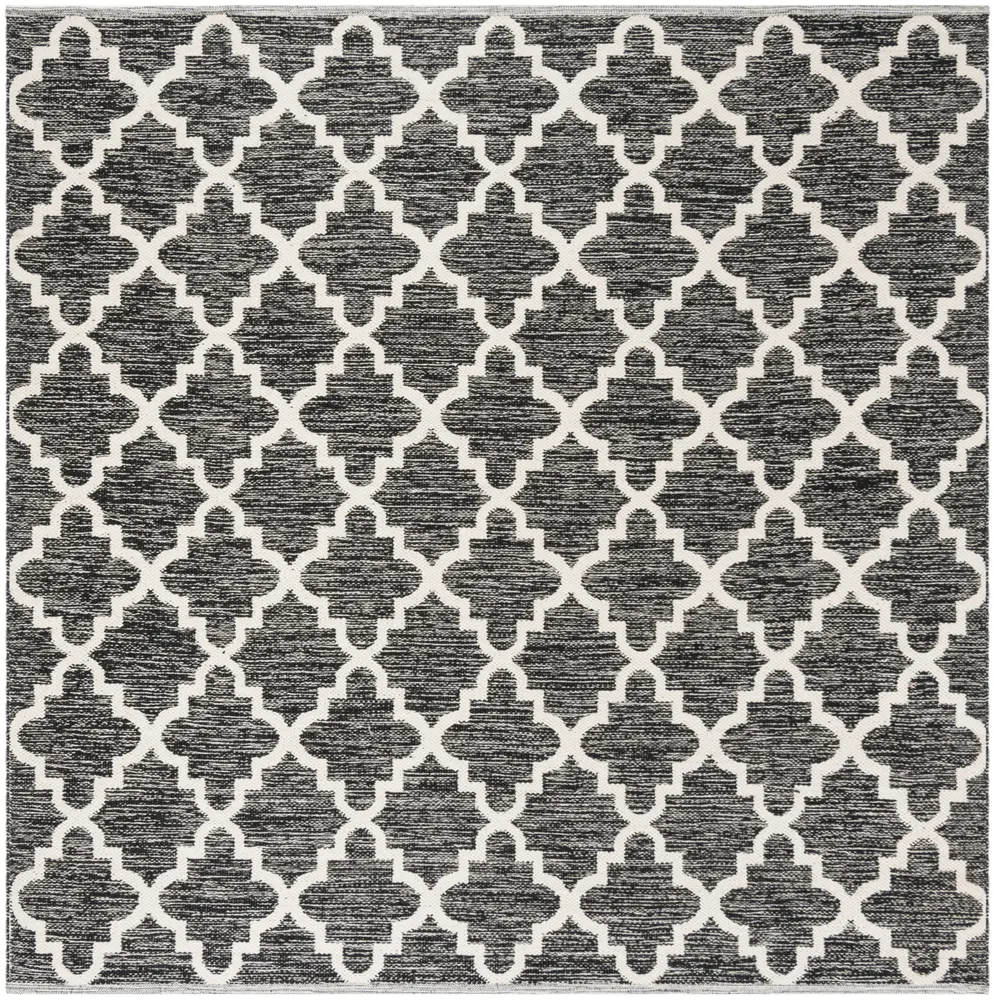 Safavieh Montauk 6'-0