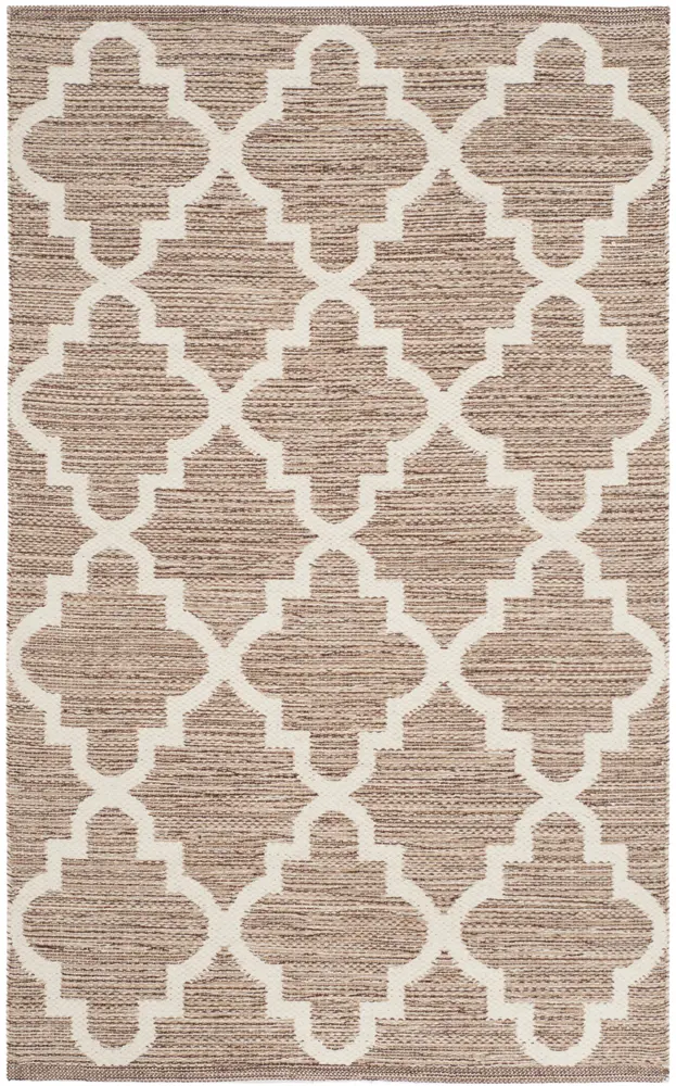 Safavieh Montauk 2'-6