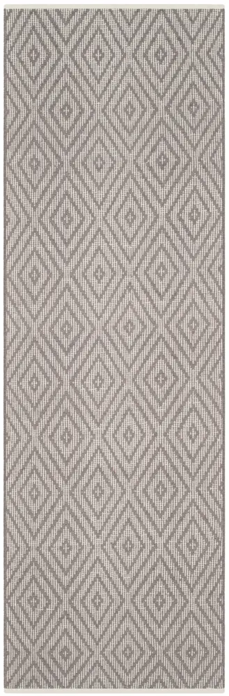 Safavieh Montauk 2'-3