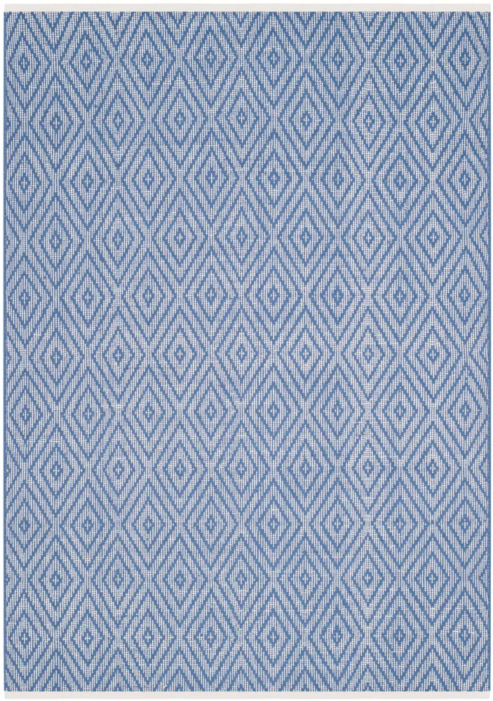 Safavieh Montauk 5'-0