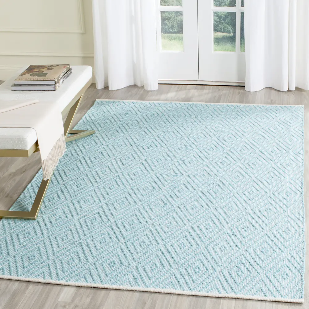 Safavieh Montauk 5'-0