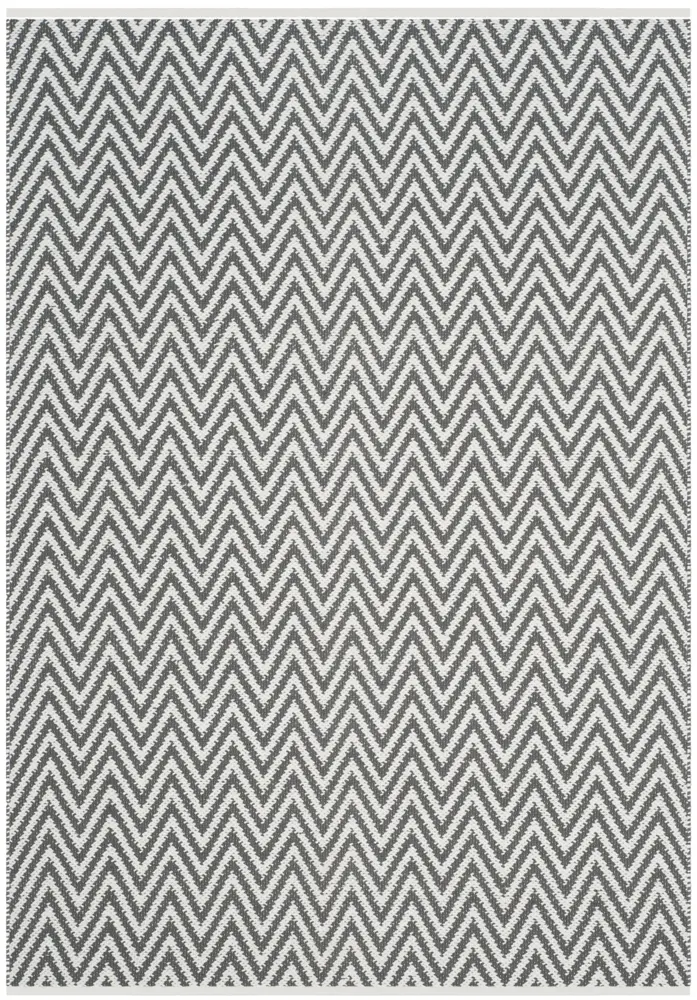 Safavieh Montauk 5'-0