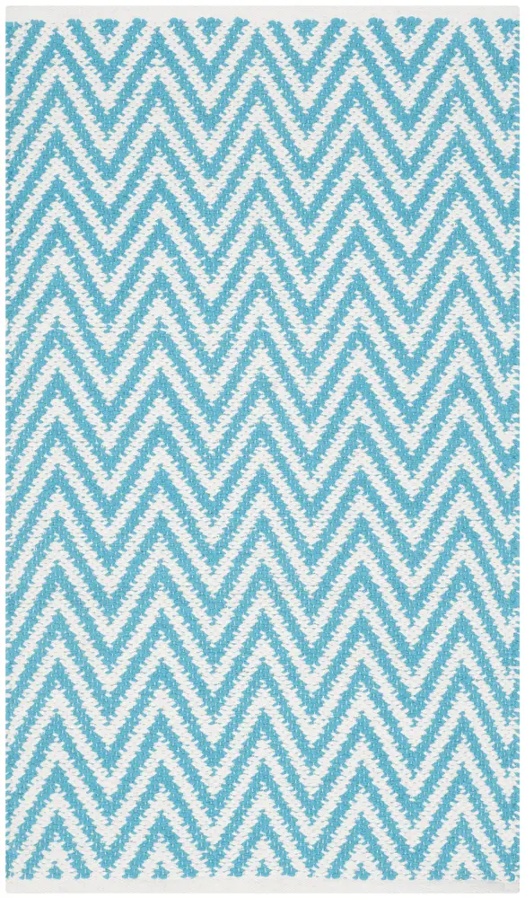 Safavieh Montauk 2'-6