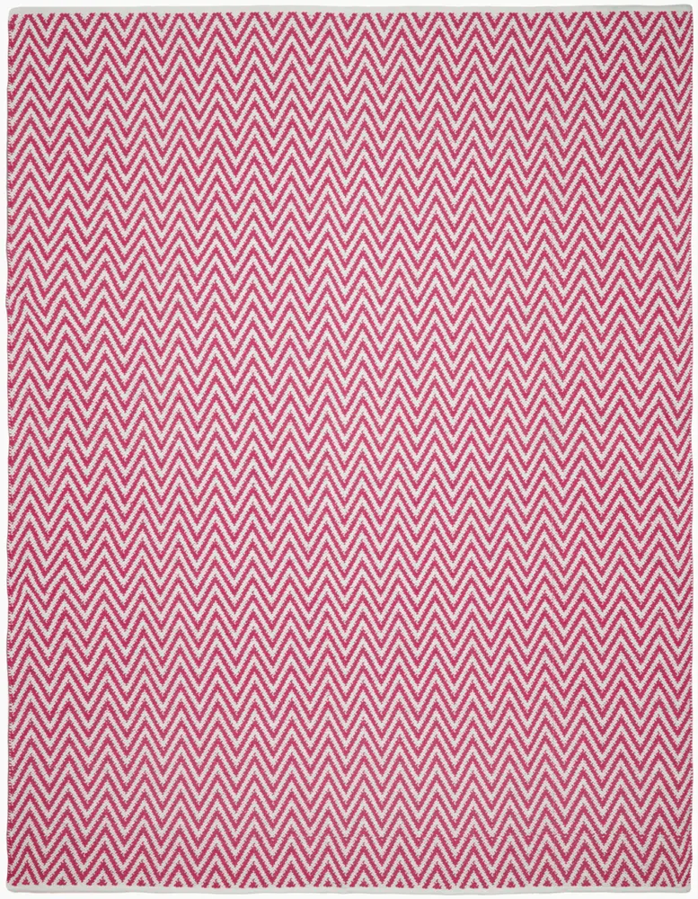 Safavieh Montauk 8'-0